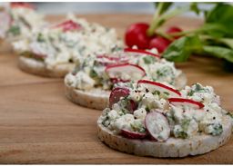 Recept rijstwafels met radijsjes: rocking radish on rice