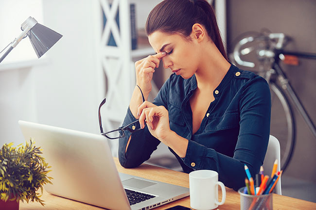 Gezondheidskwaaltjes-zittend-beroep-stress