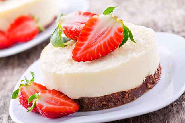 Gezonde tussendoortjes - citroencheesecake met aardbeien