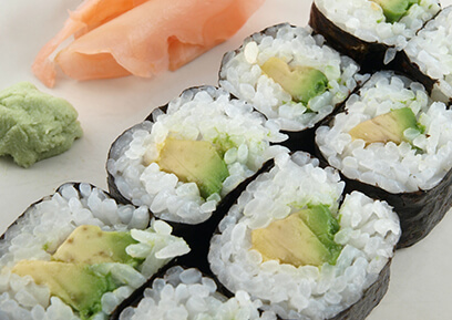 Recept vegetarische sushi met avocado en bloemkoolrijst